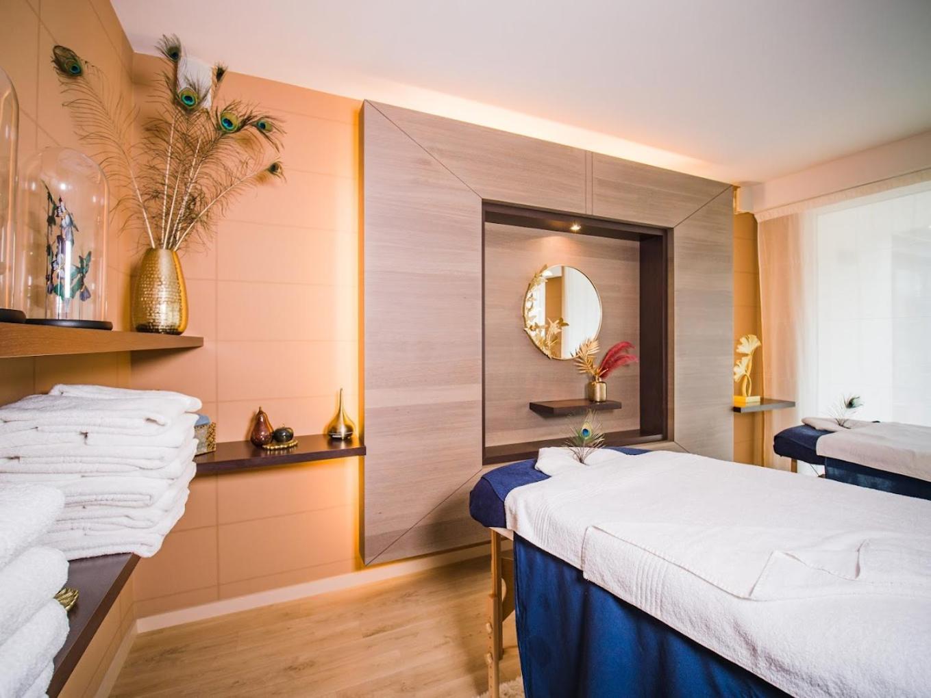 Le Churchill Hotel & Spa カルナック エクステリア 写真