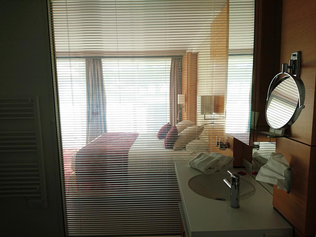 Le Churchill Hotel & Spa カルナック エクステリア 写真