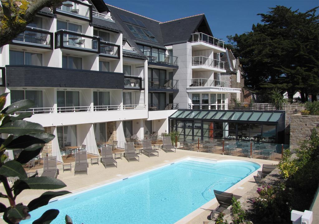 Le Churchill Hotel & Spa カルナック エクステリア 写真