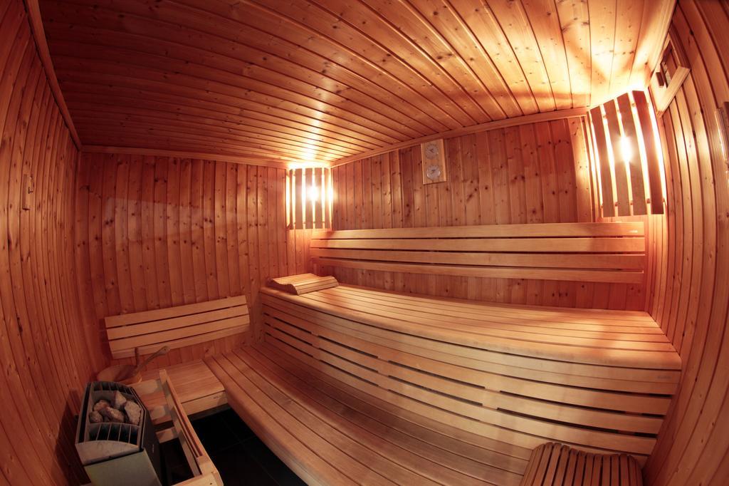 Le Churchill Hotel & Spa カルナック エクステリア 写真